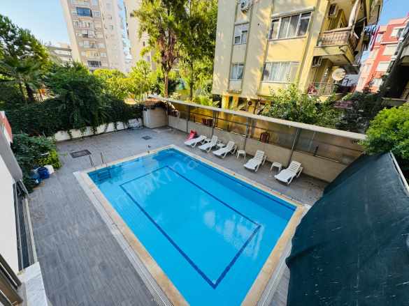 Meydankavağında Havuzlu Sitede Katta Lüks 2+1 Satılık Daire Muratpaşa Meydankavağı Mah