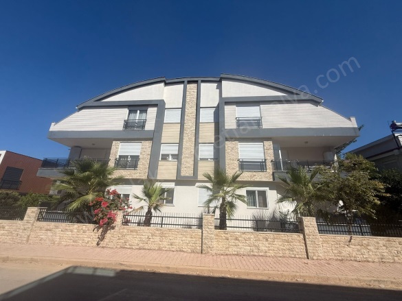 Güzelbağ Mah. Muratpaşa Satılık Daire |  4+1 Oda | 180M2 8.600.000Tl  Krediye Uygun  Eşyalı  | Çatı Dubleksi | Doğalgaz(Kombi) | 2 Banyo Resim-2