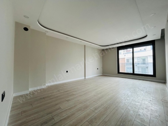 Varlık Mah. Muratpaşa Satılık Daire |  5+1 Oda | 280M2 13.000.000Tl  Krediye Uygun  | Çatı Dubleksi | Doğalgaz(Kombi) | 3 Banyo Resim-3