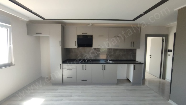 Çıplaklı Mah. Döşemealtı Satılık Daire |  1+1 Oda | 80M2 2.800.000Tl  Krediye Uygun  | 1. Kat | Klima | 1 Banyo Resim-4
