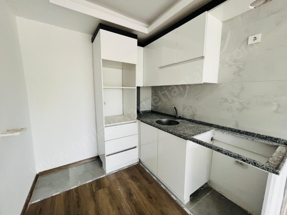 Aktoprak Mah. Kepez Satılık Daire |  1+1 Oda | 60M2 2.090.000Tl  Krediye Uygun  | Yüksek Giriş | Doğalgaz(Kombi) | 1 Banyo Resim-5