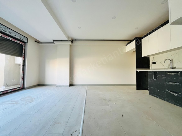 Zerdalilik Mah. Muratpaşa Satılık Daire |  1+1 Oda | 60M2 5.350.000Tl  Krediye Uygun  | 3. Kat | Doğalgaz(Kombi) | 1 Banyo Resim-3