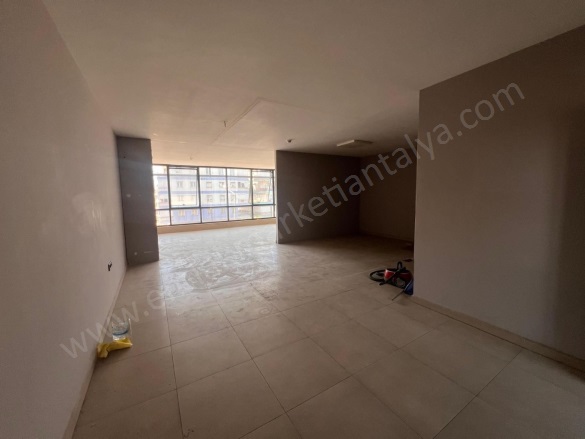 Yenigün Mah. Muratpaşa Satılık Ofis / Büro |  1 Oda | 90M2 13.000.000Tl  Krediye Uygun  | 2. Kat | Klima | 1 Banyo Resim-2