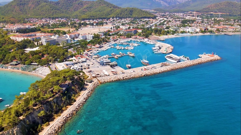 Merkez Mah. Kemer Kiralık Otel |  550M2 Aylık 6.000.000Tl Resim-1