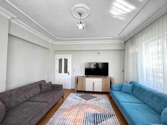 Kızıltoprak Yaşam Hastanesi Yakını Asansörlü Geniş Kullanışlı 2+1 Satılık Daire Muratpaşa Mah