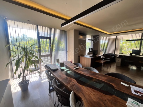Akkuyu Mah. Konyaaltı Satılık Dükkan |  3+1 Oda | 400M2 13.000.000Tl  Krediye Uygun  | 1. Kat | Klima | 2 Banyo Resim-5