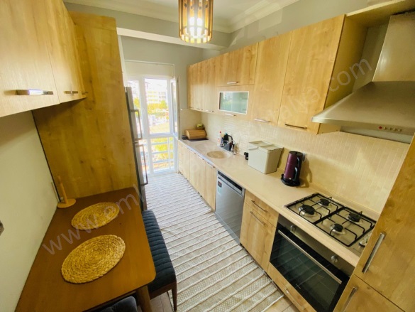 Kızıltoprak Mah. Muratpaşa Satılık Daire |  2+1 Oda | 95M2 5.100.000Tl  Krediye Uygun  | 4. Kat | Doğalgaz(Kombi) | 1 Banyo Resim-3