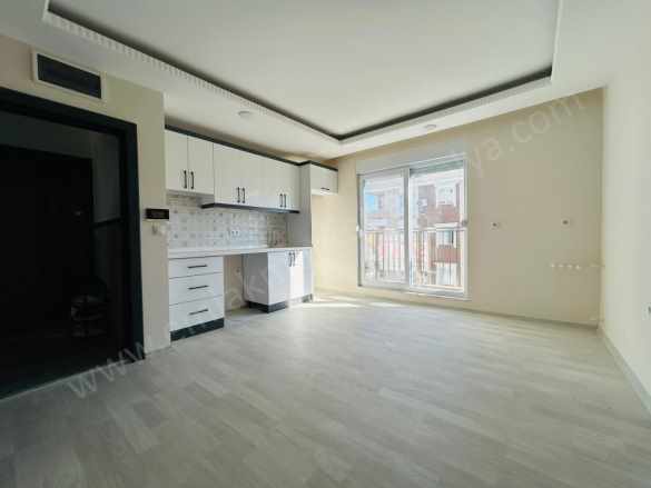 Kültür Mahallesi Üniversite Yakını 2+1 Asansörlü Sıfır Satılık Daire Kepez