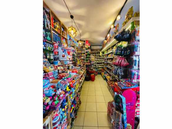 Muhteşem Lokasyonda Devren Dükkan Kiralık Market 1+1 Muratpaşa Yeşilbahçe Mah