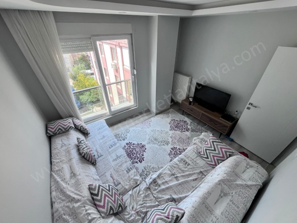 Ahatlı Mah. Kepez Satılık Daire |  3+1 Oda | 130M2 5.900.000Tl  Krediye Uygun  | 3. Kat | Doğalgaz(Kombi) | 1 Banyo Resim-4