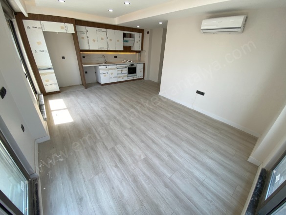 Yıldız Mah. Muratpaşa Satılık Daire |  2+1 Oda | 80M2 6.250.000Tl  Krediye Uygun  | 6. Kat | Doğalgaz(Kombi) | 1 Banyo Resim-3