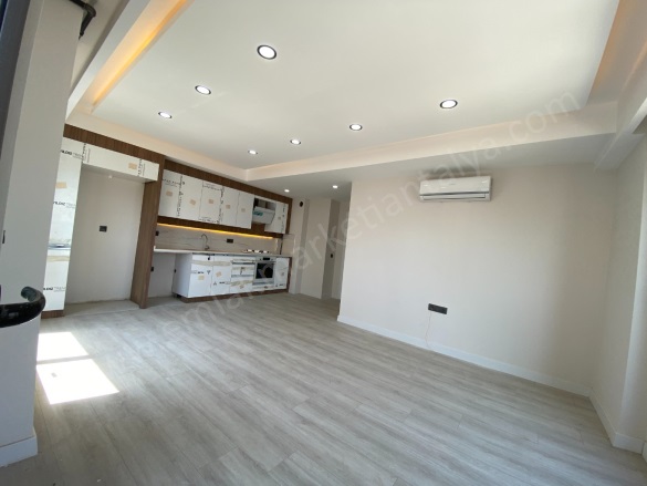 Yıldız Mah. Muratpaşa Satılık Daire |  2+1 Oda | 80M2 6.250.000Tl  Krediye Uygun  | 6. Kat | Doğalgaz(Kombi) | 1 Banyo Resim-4