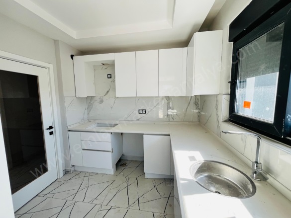 Hüsnü Karakaş Mah. Kepez Satılık Daire |  2+1 Oda | 90M2 3.890.000Tl  Krediye Uygun  | 3. Kat | Doğalgaz(Kombi) | 1 Banyo Resim-3