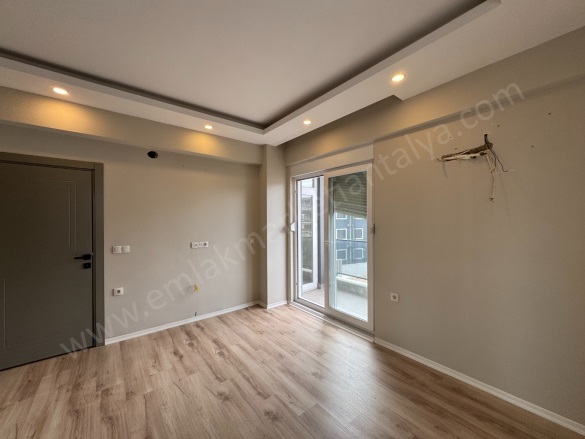 Kızıltoprak Mah. Muratpaşa Kiralık Daire |  2+1 Oda | 94M2 Aylık 28.000Tl | 2. Kat | Klima | 1 Banyo Resim-5