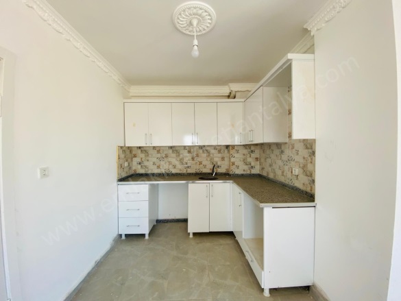 Aydoğmuş Mah. Kepez Satılık Daire |  2+1 Oda | 70M2 2.660.000Tl  Krediye Uygun  | 2. Kat | Klima | 1 Banyo Resim-2