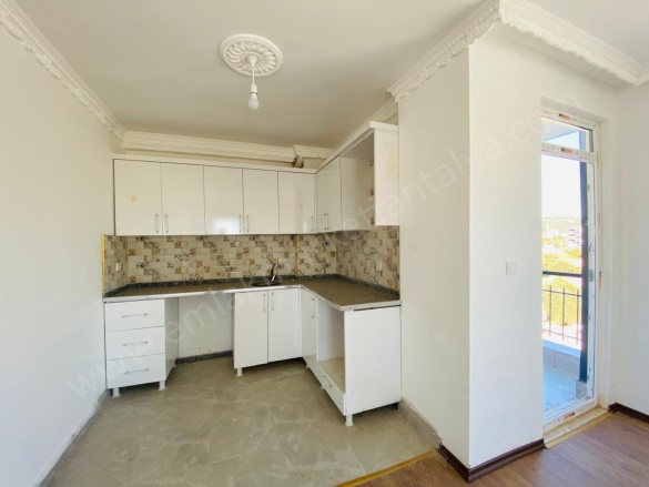 Aydoğmuş Mah. Kepez Satılık Daire |  2+1 Oda | 70M2 2.660.000Tl  Krediye Uygun  | 2. Kat | Klima | 1 Banyo Resim-4