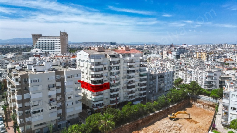 Gençlik Mah. Muratpaşa Kiralık Daire |  3+1 Oda | 180M2 Aylık 80.000Tl | 4. Kat | Doğalgaz(Kombi) | 2 Banyo Resim-3