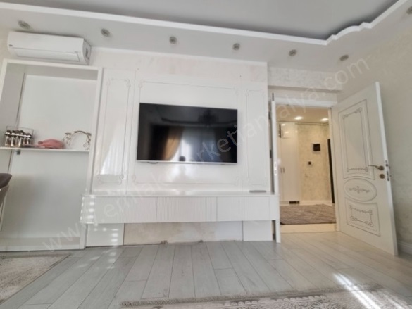 Fener Mah. Muratpaşa Satılık Daire |  3+1 Oda | 160M2 11.850.000Tl  Krediye Uygun  | 1. Kat | Doğalgaz(Kombi) | 3 Banyo Resim-4