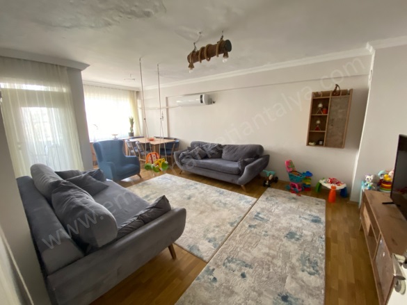 Üçgen Mah. Muratpaşa Satılık Daire |  2+1 Oda | 110M2 3.650.000Tl  Krediye Uygun  | 4. Kat | Klima | 1 Banyo Resim-3