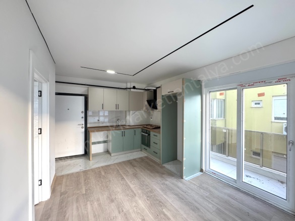 Kızıltoprak Mah. Muratpaşa Satılık Daire |  1+1 Oda | 50M2 4.000.000Tl  Krediye Uygun  | 1. Kat | Doğalgaz(Kombi) | 1 Banyo Resim-4