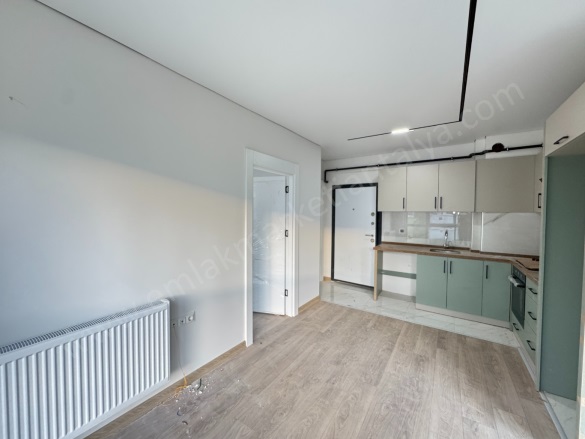 Kızıltoprak Mah. Muratpaşa Satılık Daire |  1+1 Oda | 50M2 4.250.000Tl  Krediye Uygun  | 1. Kat | Doğalgaz(Kombi) | 1 Banyo Resim-5