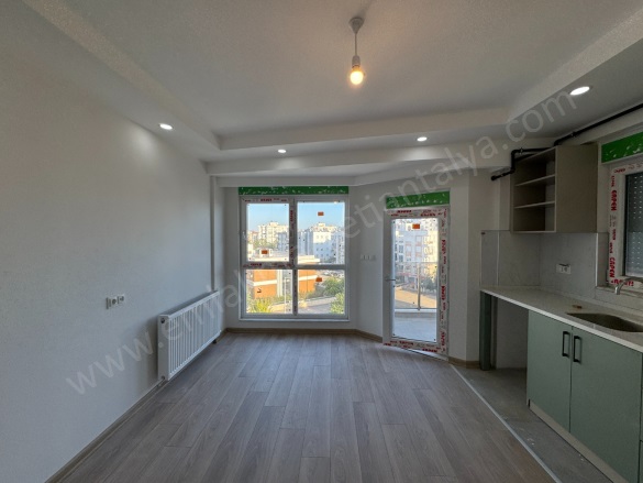 Kızıltoprak Mah. Muratpaşa Satılık Daire |  1+1 Oda | 65M2 4.750.000Tl  Krediye Uygun  | 1. Kat | Doğalgaz(Kombi) | 1 Banyo Resim-2