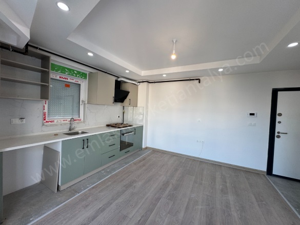 Kızıltoprak Mah. Muratpaşa Satılık Daire |  1+1 Oda | 65M2 4.750.000Tl  Krediye Uygun  | 1. Kat | Doğalgaz(Kombi) | 1 Banyo Resim-4