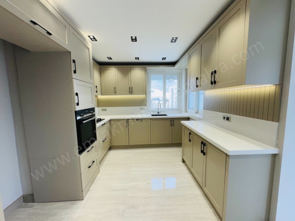 Fener Mah. Muratpaşa Satılık Daire |  4+1 Oda | 190M2 15.750.000Tl  Krediye Uygun  | 8. Kat | Doğalgaz(Kombi) | 2 Banyo Resim-4