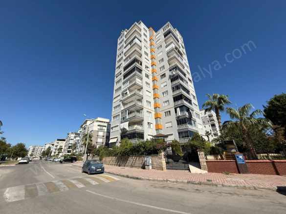 Çağlayanda Yüksek Kat 3+1 Doğalgazlı içi Yapılı Satılık Daire Muratpaşa Çağlayan Mah