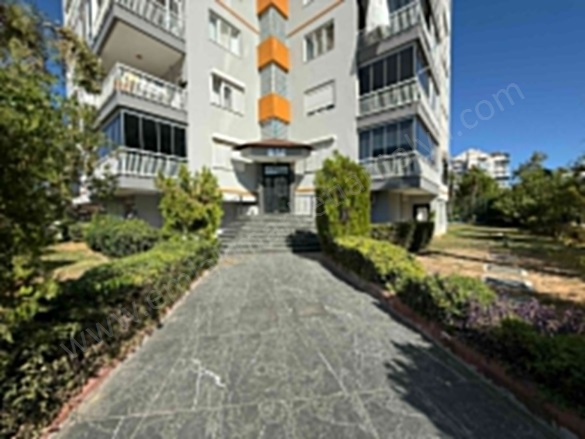 Çağlayan Mah. Muratpaşa Satılık Daire |  3+1 Oda | 160M2 10.600.000Tl  Krediye Uygun  | 12. Kat | Doğalgaz(Kombi) | 2 Banyo Resim-3