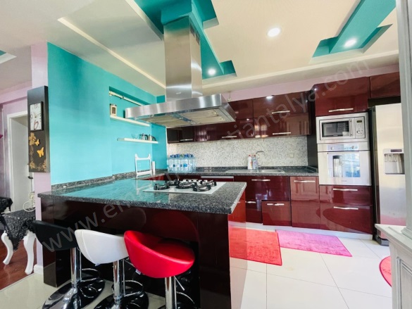 Yeşilbahçe Mah. Muratpaşa Satılık Daire |  4+2 Oda | 350M2 35.500.000Tl  Krediye Uygun  Eşyalı  | Çatı Dubleksi | Doğalgaz(Kombi) | 2 Banyo Resim-5