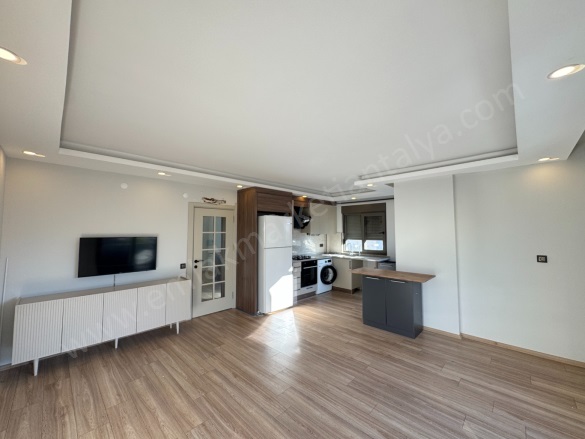 Yeni Emek Mah. Kepez Kiralık Daire |  1+1 Oda | 50M2 Aylık 23.000Tl | 1. Kat | Doğalgaz(Kombi) | 1 Banyo Resim-3