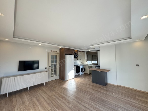 Yeni Emek Mah. Kepez Kiralık Daire |  1+1 Oda | 50M2 Aylık 23.000Tl | 1. Kat | Doğalgaz(Kombi) | 1 Banyo Resim-4