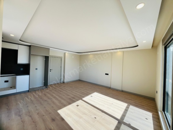 Şelale Mah. Kepez Satılık Daire |  2+1 Oda | 100M2 5.200.000Tl  Krediye Uygun  | 3. Kat | Klima | 2 Banyo Resim-2