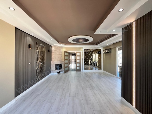 Şirinyalı Mah. Muratpaşa Satılık Daire |  3+1 Oda | 180M2 12.700.000Tl  Krediye Uygun  | 4. Kat | Doğalgaz(Kombi) | 1 Banyo Resim-5