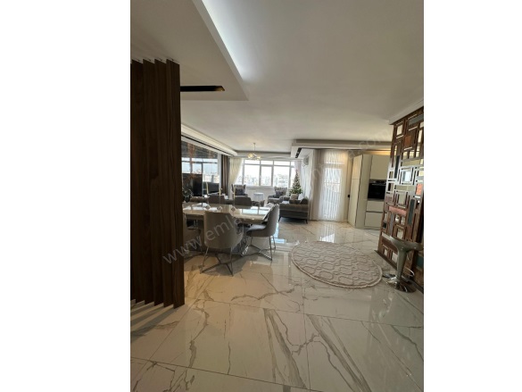Meydankavağı Mah. Muratpaşa Satılık Daire |  3+1 Oda | 178M2 15.000.000Tl  Krediye Uygun  | 10. Kat | Doğalgaz(Kombi) | 2 Banyo Resim-3