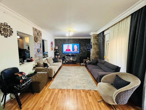 Pınarbaşı Mah. Konyaaltı Satılık Daire |  3+1 Oda | 150M2 7.500.000Tl  Krediye Uygun  | Giriş Katı | Doğalgaz(Kombi) | 2 Banyo Resim-3