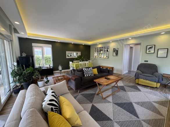 Lara Garden Larında Satılık Villa 6+1 Muratpaşa Güzeloba Mah