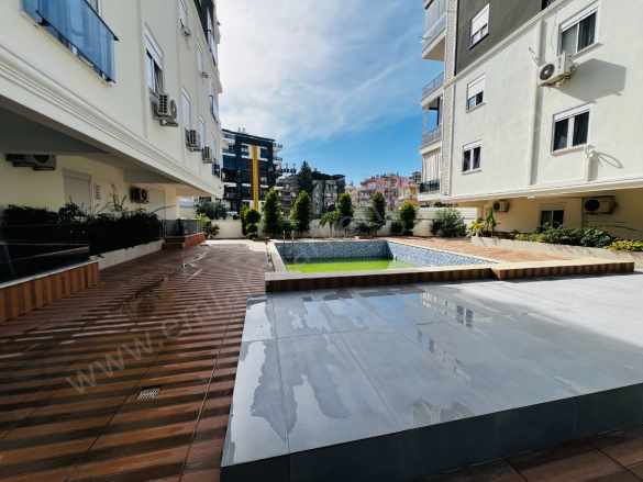 Site içinde Havuzlu Kapalı Otoparklı Dubleks 4+1 Satılık Daire Muratpaşa Sinan Mah