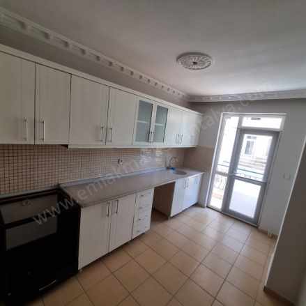 Dutlubahçede Geniş 2+1 Satılık Daire Antalya Muratpaşa Dutlubahçe Mah