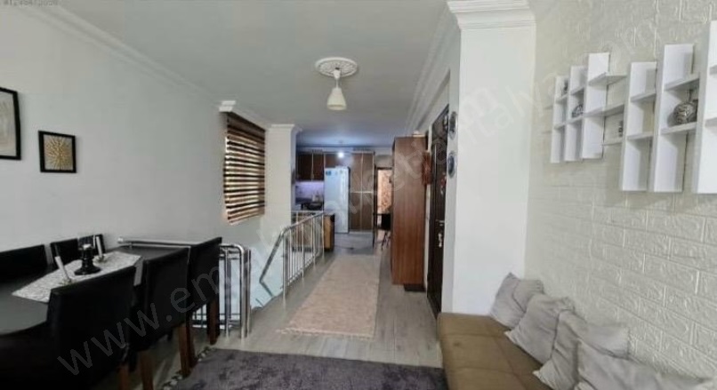 Meydankavağı Mah. Muratpaşa Satılık Daire |  3+1 Oda | 138M2 5.750.000Tl  Krediye Uygun  | Yüksek Giriş | Doğalgaz(Kombi) | 1 Banyo Resim-4