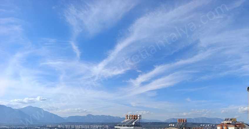 Deniz Ve Şehir Manzaralı Önü Kapanmaz Satılık Daire 2+1 Kepez Erenköy Mah