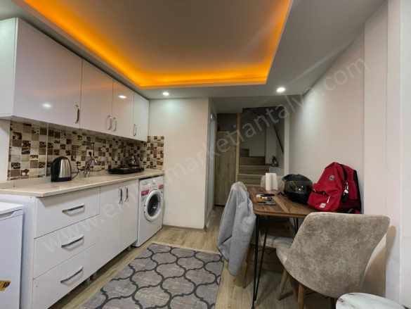 Işıklarda Üç Kapılar Yakını Full Eşyalı Geniş Dubleks 1+1 Satılık Daire Muratpaşa Sinan Mah