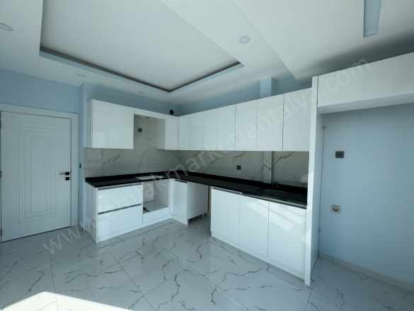 Göksuda Site içi Çift Banyolu Havuzlu Otoparklı Fırsat 2+1 Satılık Daire Kepez Göksu Mah