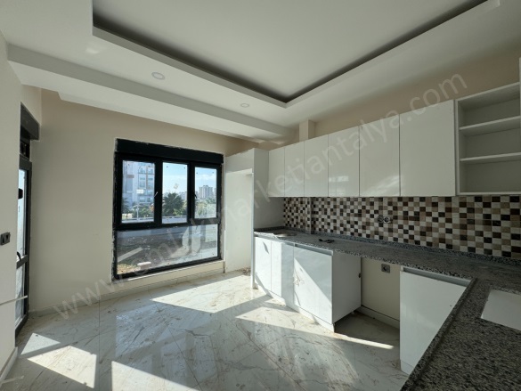 Göksu Mah. Kepez Satılık Daire |  2+1 Oda | 112M2 6.250.000Tl  Krediye Uygun  | 1. Kat | Doğalgaz(Kombi) | 2 Banyo Resim-4