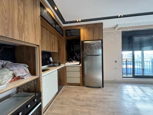 Göksu Tahtakale Yakını Site içi Arakat Fırsat 1+1 Satılık Daire Kepez Mah