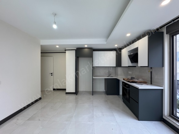 Kızıltoprak Mah. Muratpaşa Satılık Daire |  2+1 Oda | 98M2 6.300.000Tl  Krediye Uygun  | 1. Kat | Doğalgaz(Kombi) | 1 Banyo Resim-5