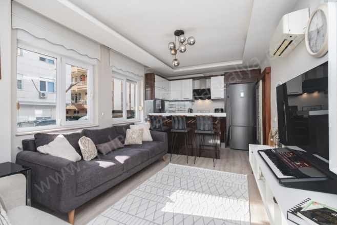 Meydana 5 Dk Mesafede Kullanışlı Geniş 2+1 Fırsat ! Satılık Daire Muratpaşa Kızıltoprak Mah