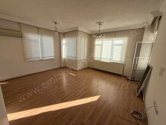 Şehir Hastanesi Yakını Site içi Kombili Arakat 3+1 Satılık Daire Kepez Çankaya Mah