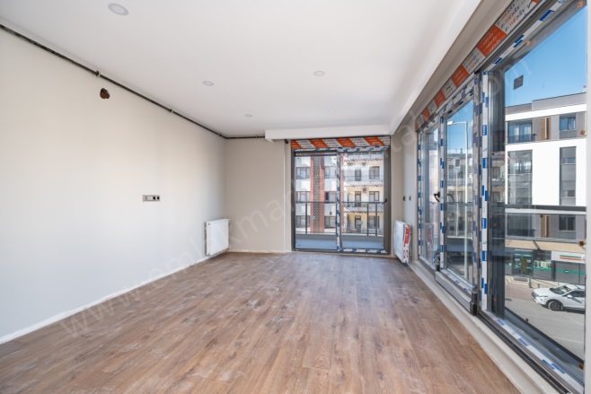 Zerdalilik Mah. Muratpaşa Satılık Daire |  1+1 Oda | 70M2 6.400.000Tl  Krediye Uygun  | 3. Kat | Doğalgaz(Kombi) | 1 Banyo Resim-4